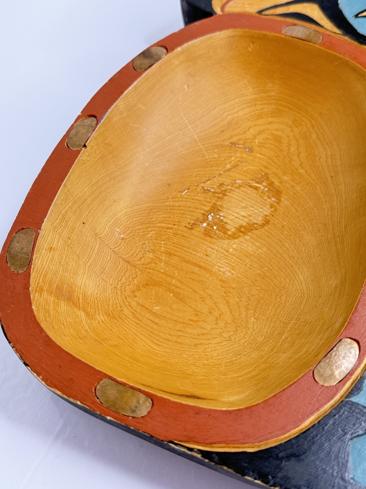 Vintage Northwest Coast Tlingit Carved Cedar Grease Bowl First Nations 11"