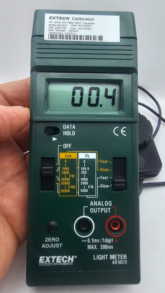 Extech 401025 Digital Light Meter 0-5000 Foot Candles