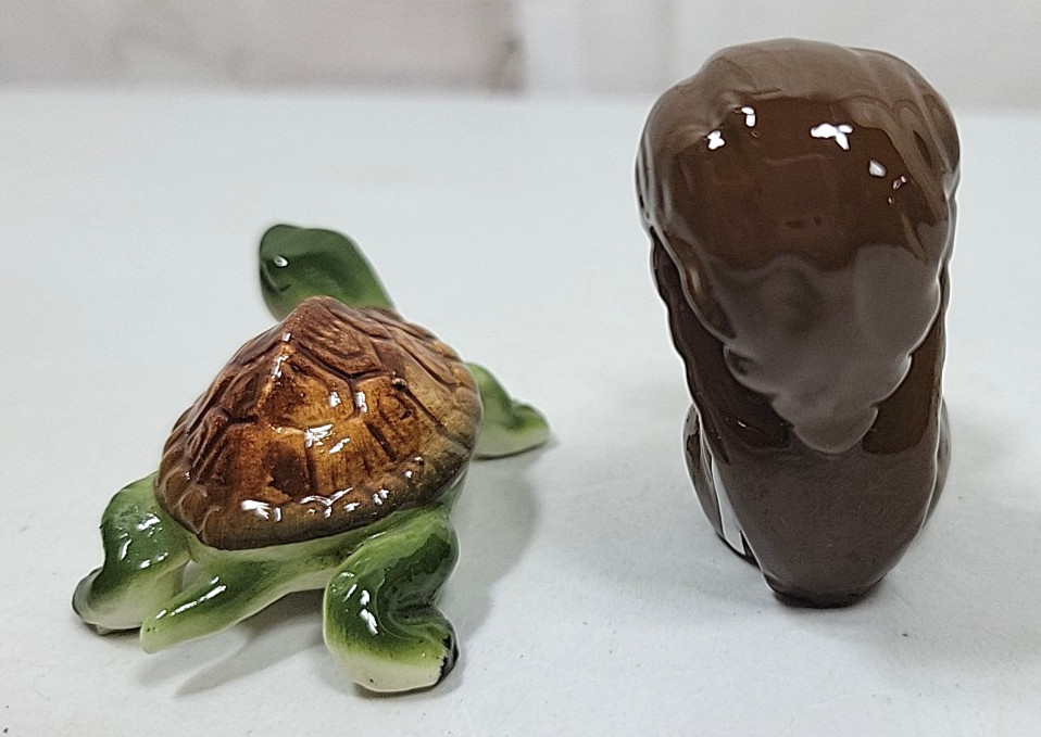 VTG Miniature Turtle & Squirrel Ceramic Decor Glazed Mini