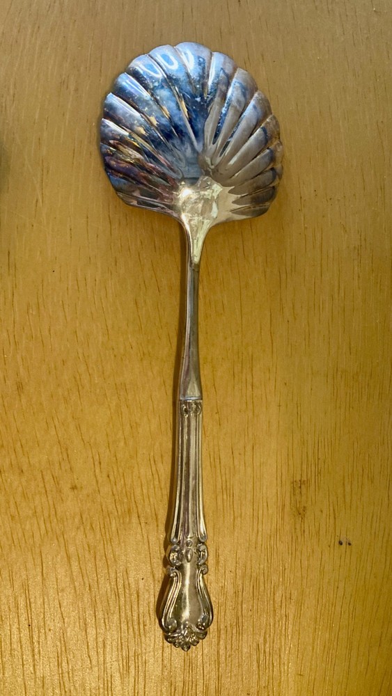 Silver Plated Scallop Shell Serving Spoon Ocean Cottage Core Kitchenalia