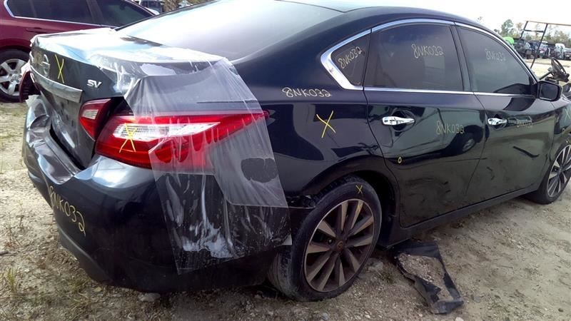 ALTIMA 2017 High Mounted Stop Light 1037164331