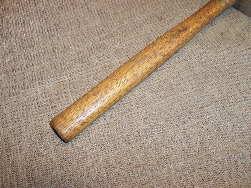 Large Heavy Hubbard Blacksmiths Handled Chisel Antique Forge Anvil Barn Tool