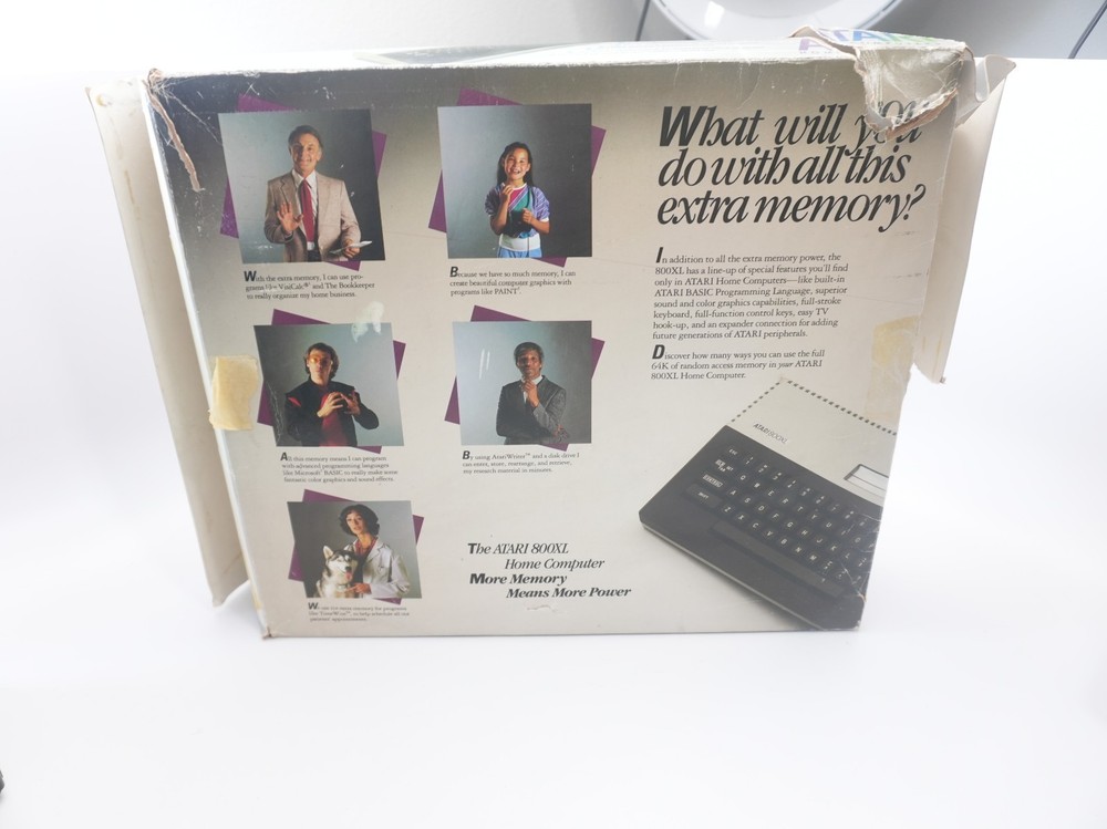 Atari 800XL Home Personal Computer With Box