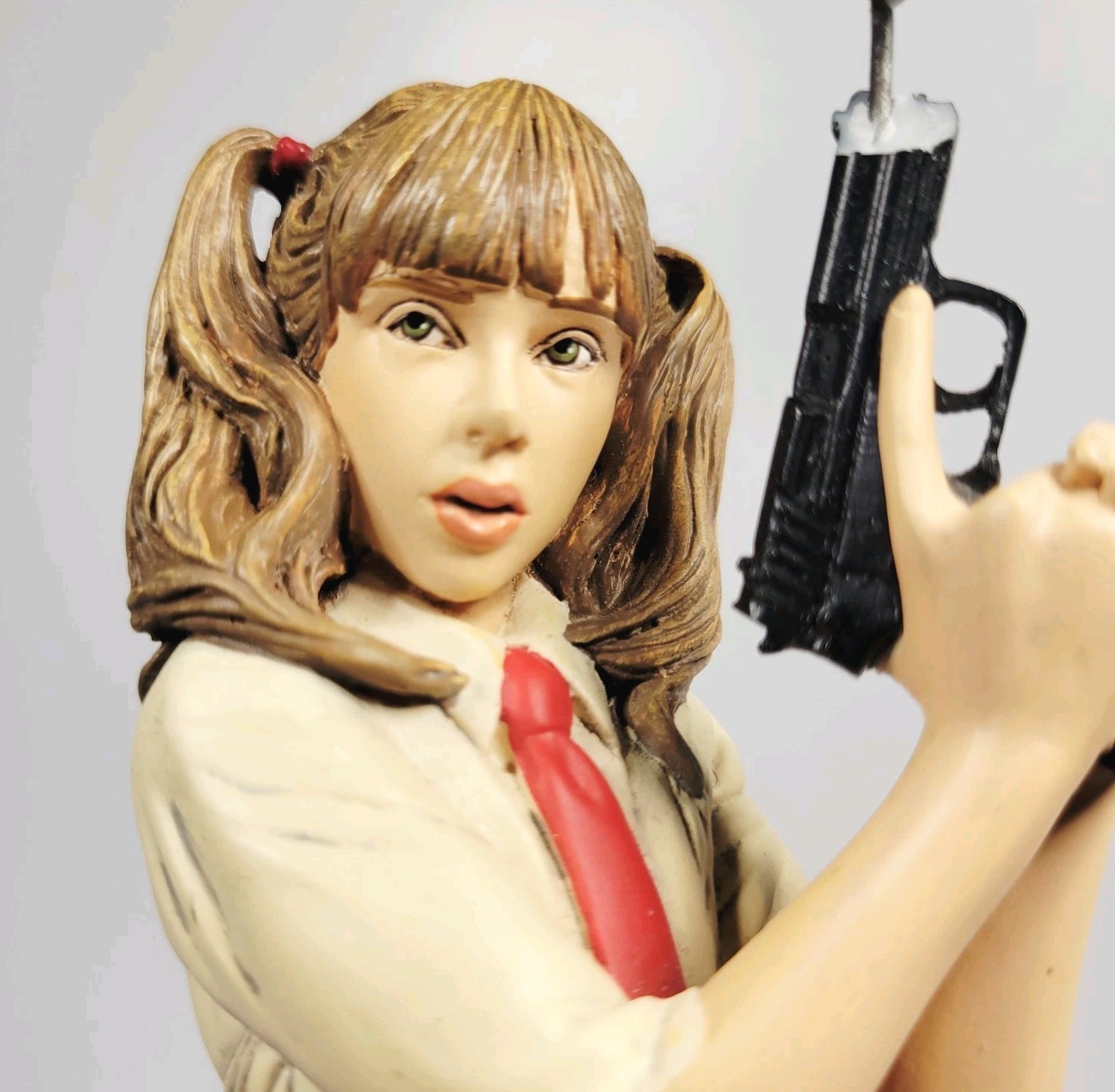 RARE Hit-Girl Statue Red Skirt Edition #27/100 Dynamic Forces - READ - DAMAGED