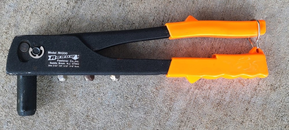 Arrow Fastener Rivet Tool Model RH 200 3 sizes