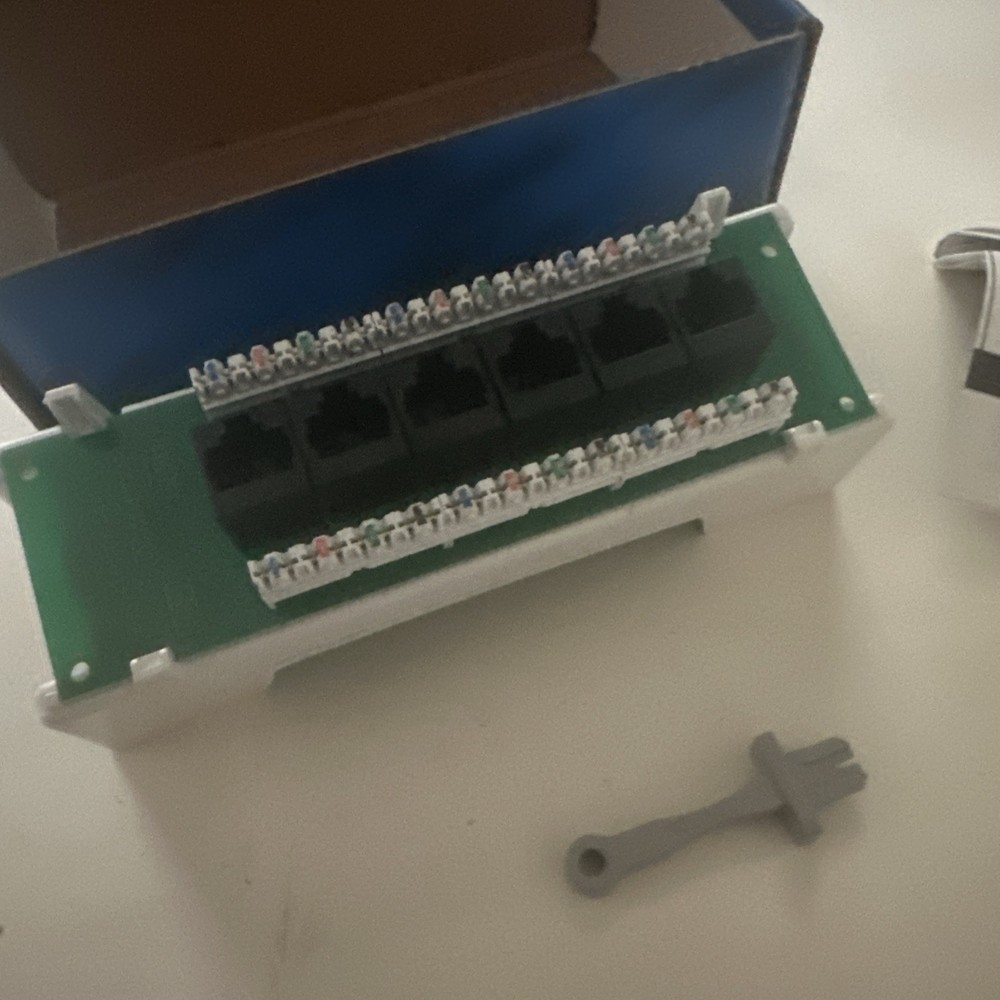 Leviton 47605-C5B Category 5 Voice and Data Module