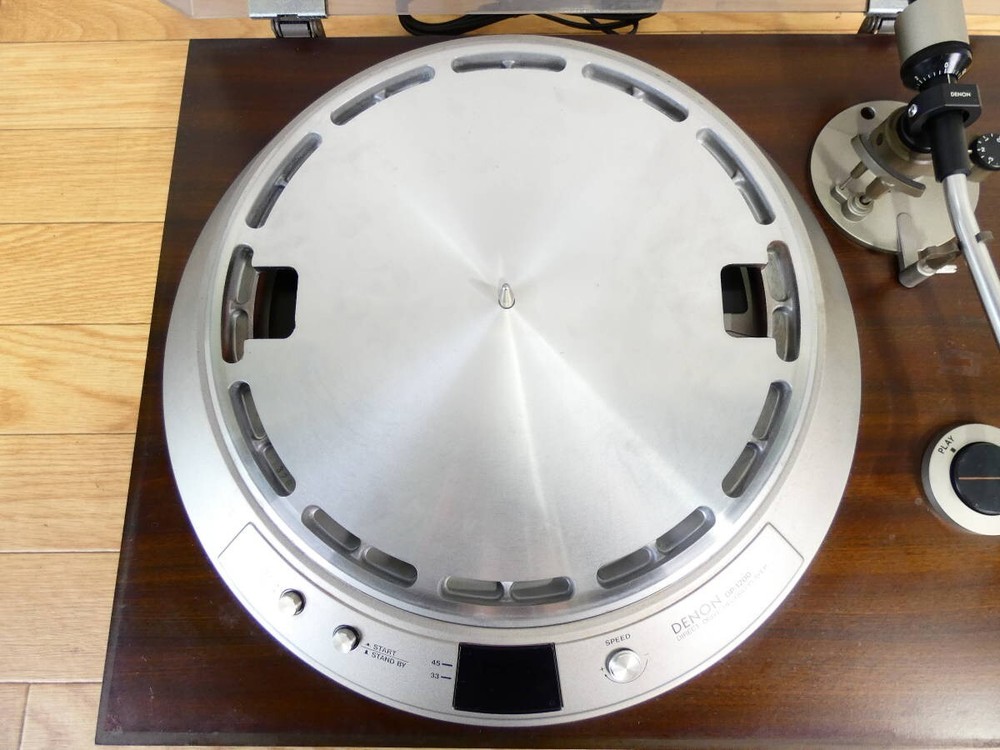 Denon DP-1200 Direct Drive Turntable Record player