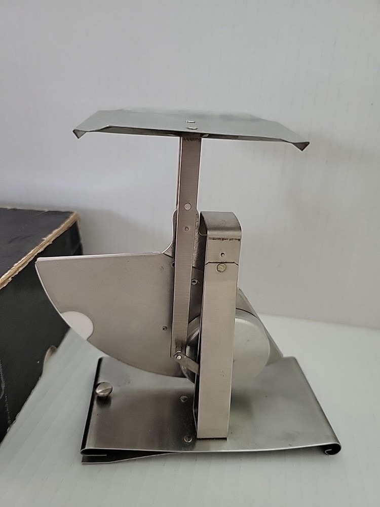 Vintage Hamilton Postal Scale No. 16 Oz. Scale
