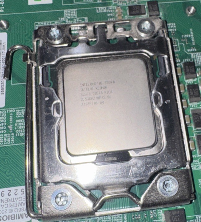 Supermicro X8DAL-I Dual Socket CPU Intel ATX Server Motherboard +CPU(1)