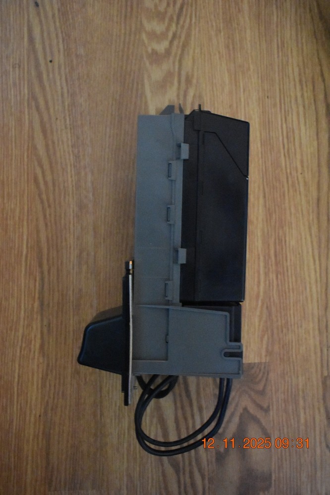 Coinco Dollar Acceptor Validator