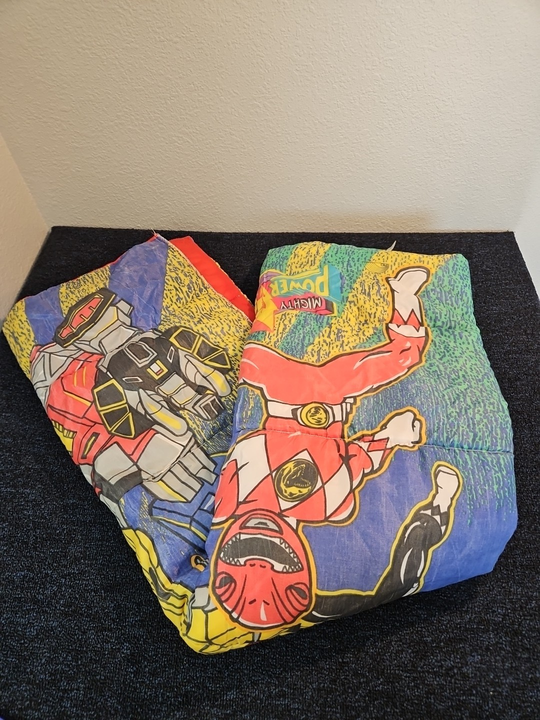 Vintage 1990s Mighty Morphin Power Rangers Kids Zip Up Sleeping Bag 30" x 57"