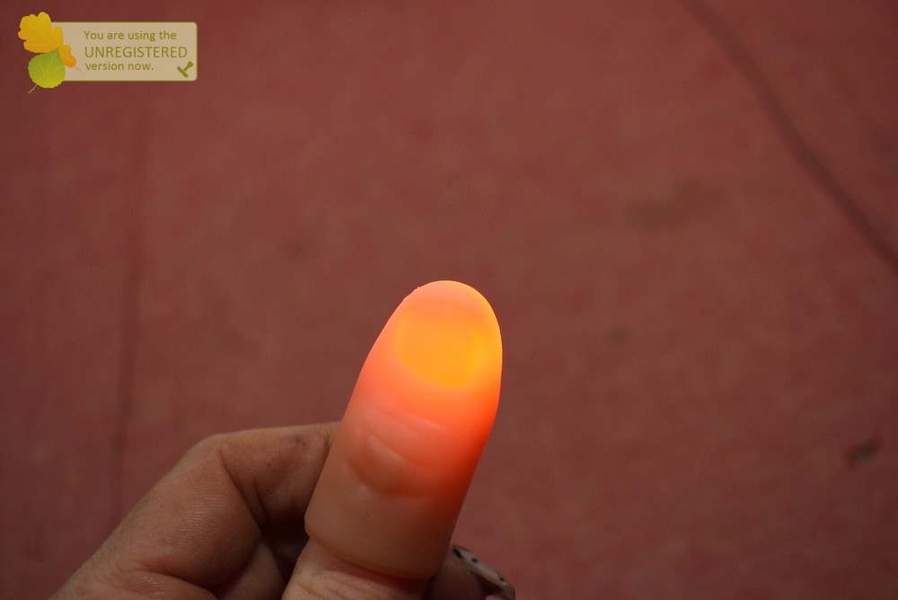 FAO Schwarz Lights From Anywhere Magic Trick Set