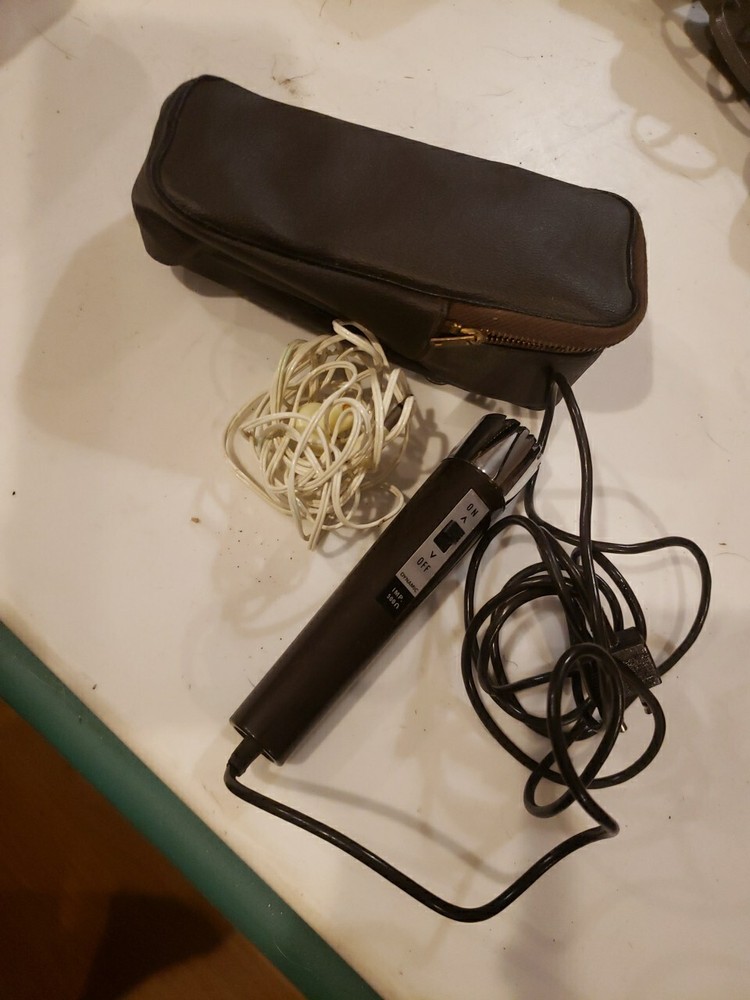 Vintage General Electric Dynamic Microphone 500 ohms Made in Japan.   (E)