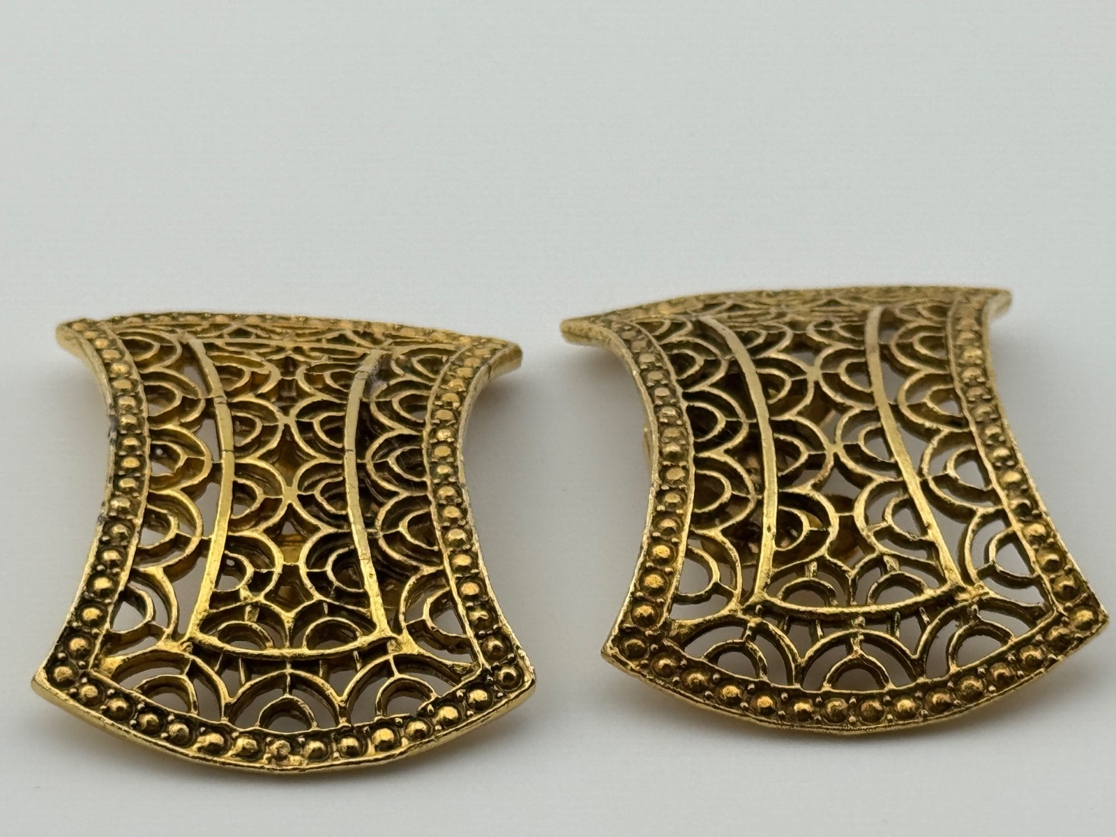 Vintage Musi Shoe Clips Gold Tone Signed