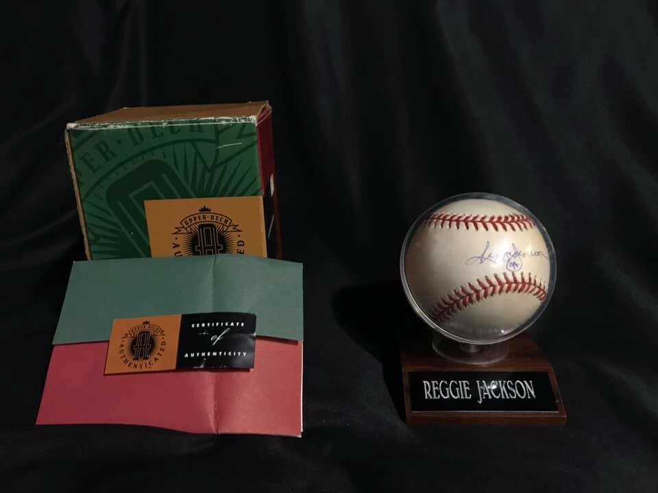 Reggie Jackson Autographed baseball