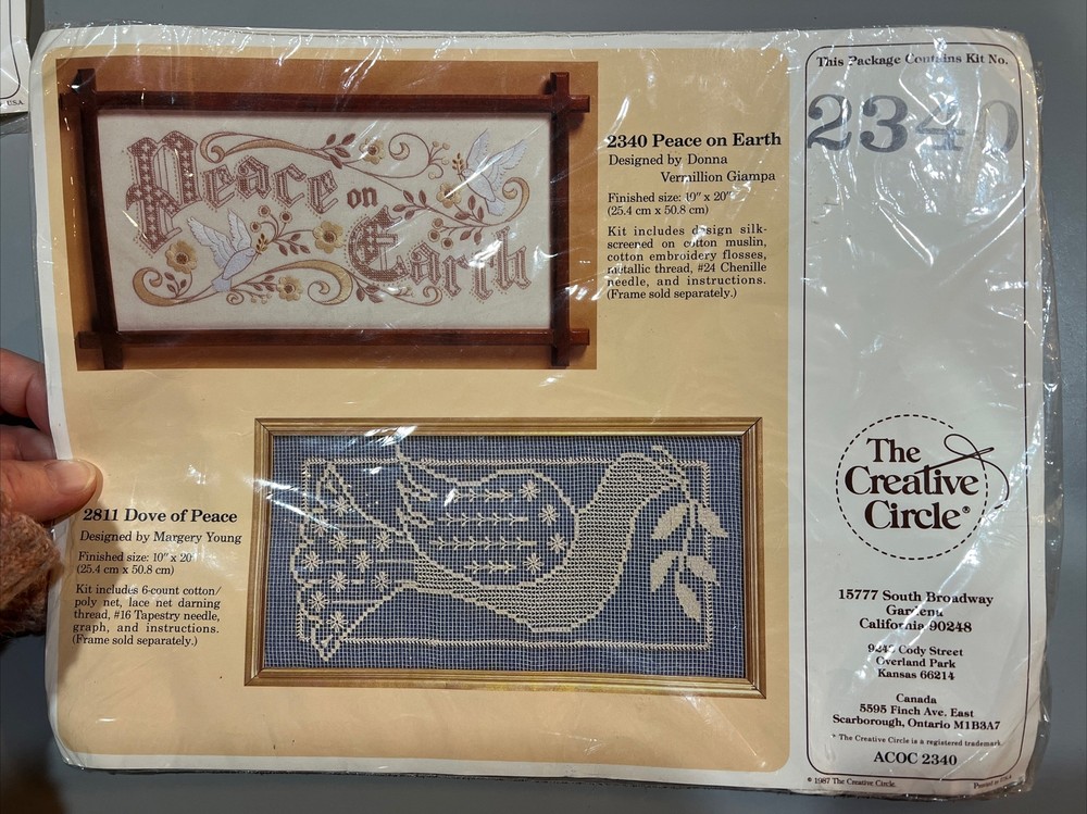 1987 Unopened Creative Circle Kit #2340 Peace On Earth