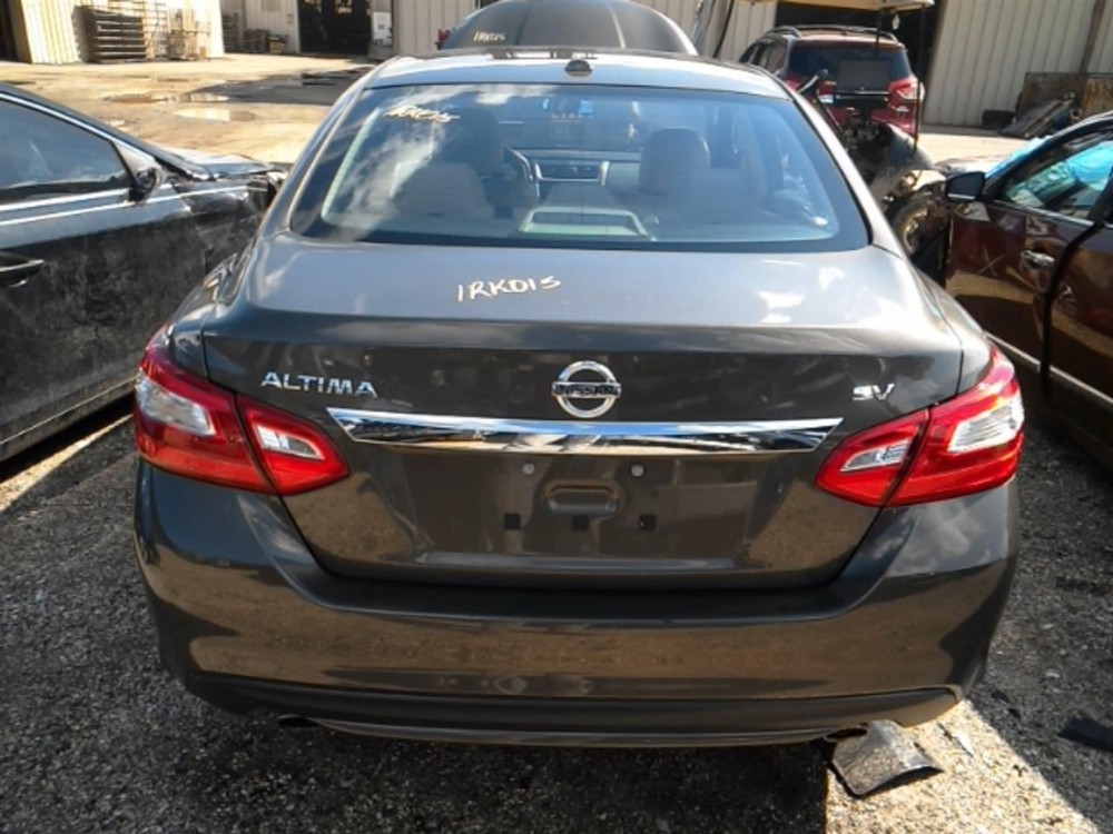 ALTIMA 2017 Fuse Box Cabin 104928359