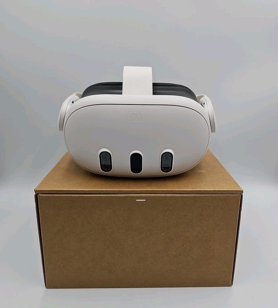 Meta Oculus Quest 3 S3A - 512GB VR Headset with Controllers