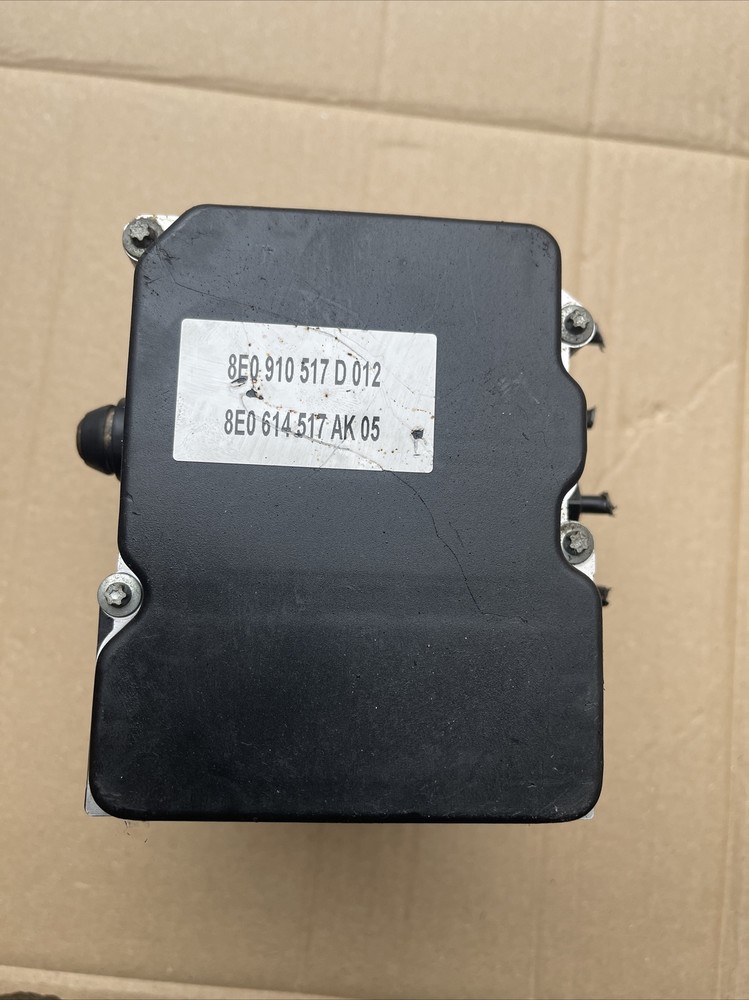 AUDI A4 2004-2008 ABS PUMP CONTROL MODULE UNIT 0265950474 8E0910517AK 8E0614517