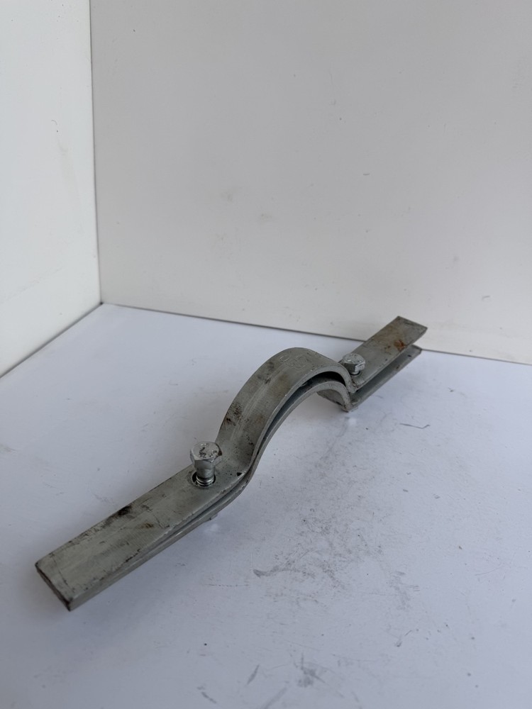 Riser Clamp Plated 3" Pipe 2-Bolt w/ Nuts UL