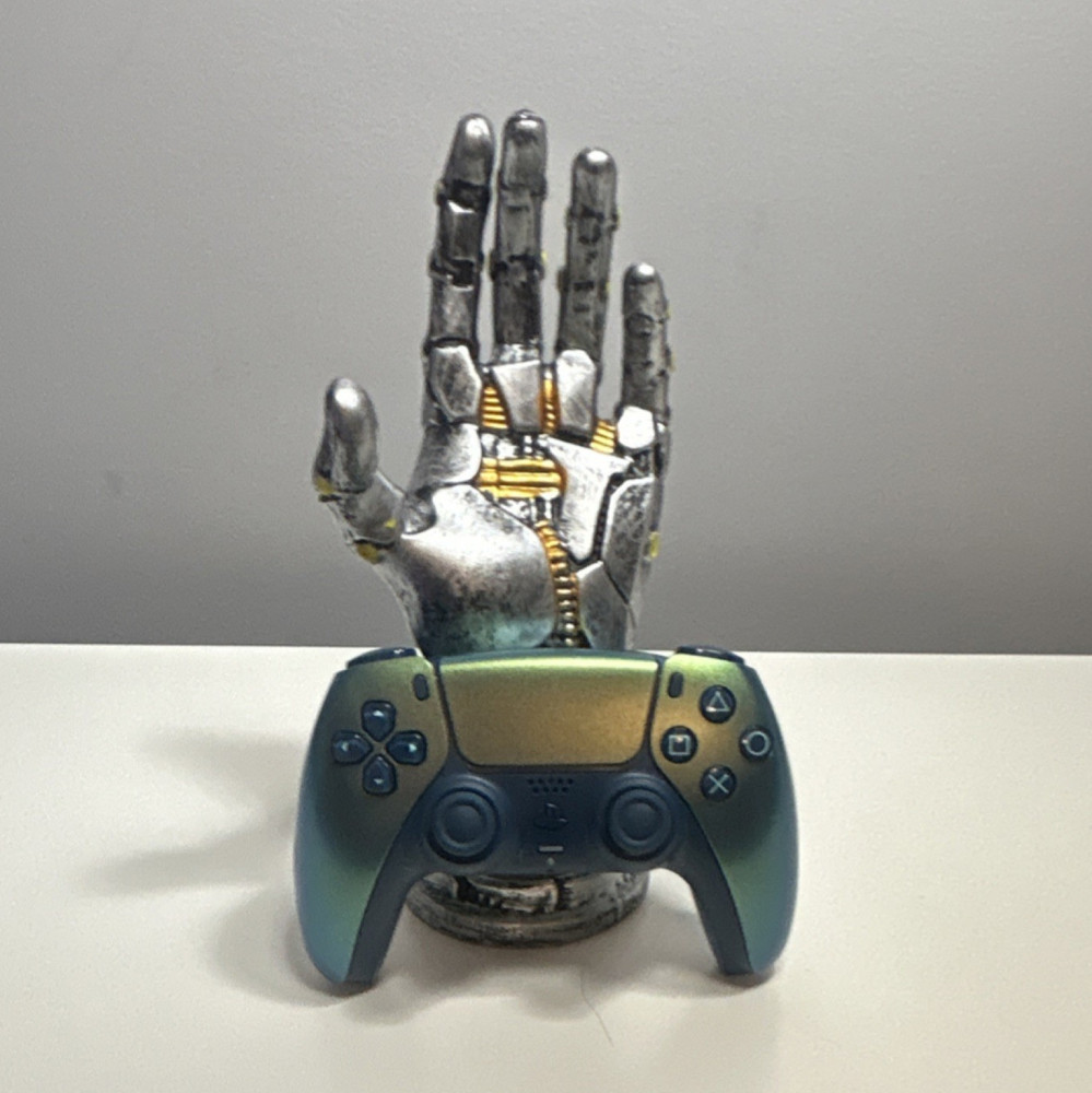 Robotic Hand Gaming Controller Display For Any Controller