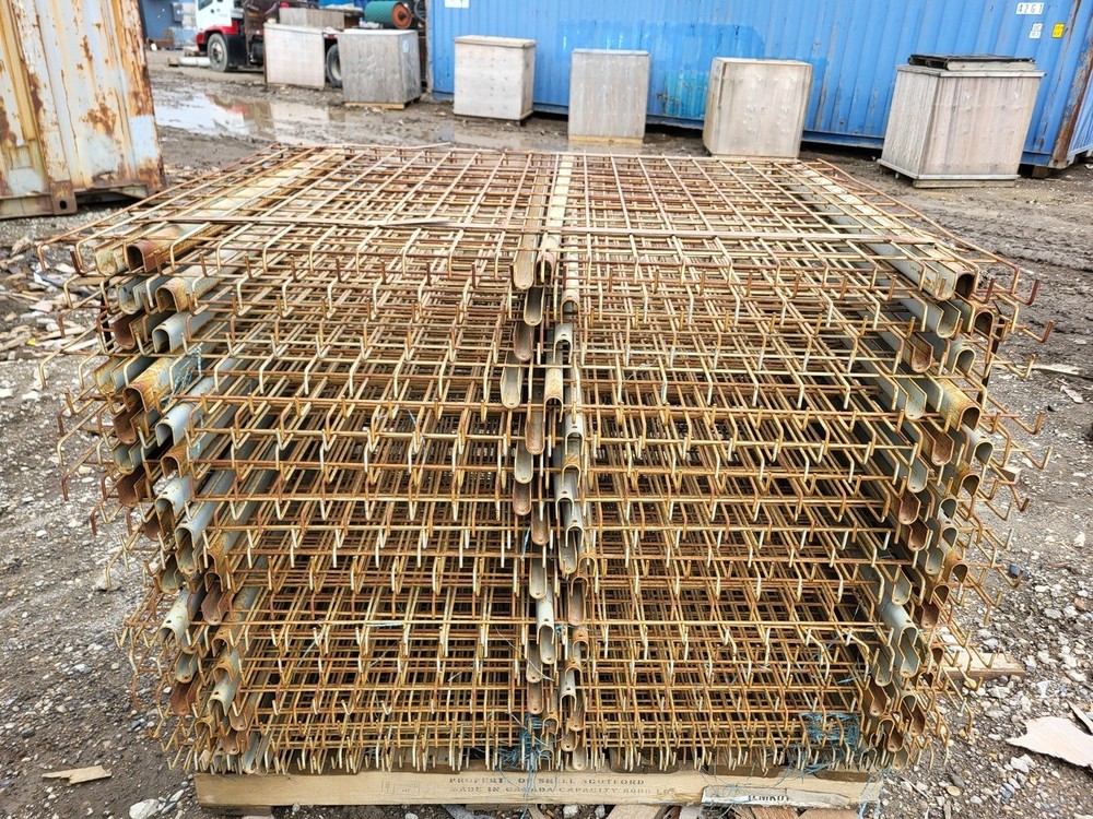 Generic 41" x 52" Waterfall Grate