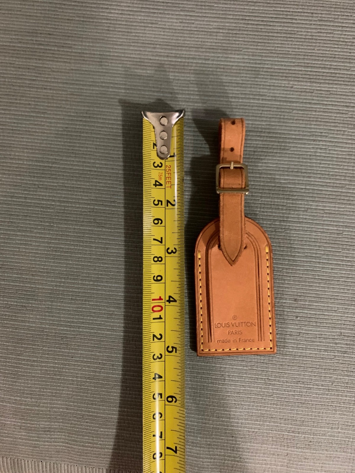 Authentic Louis Vuitton leather luggage tag !