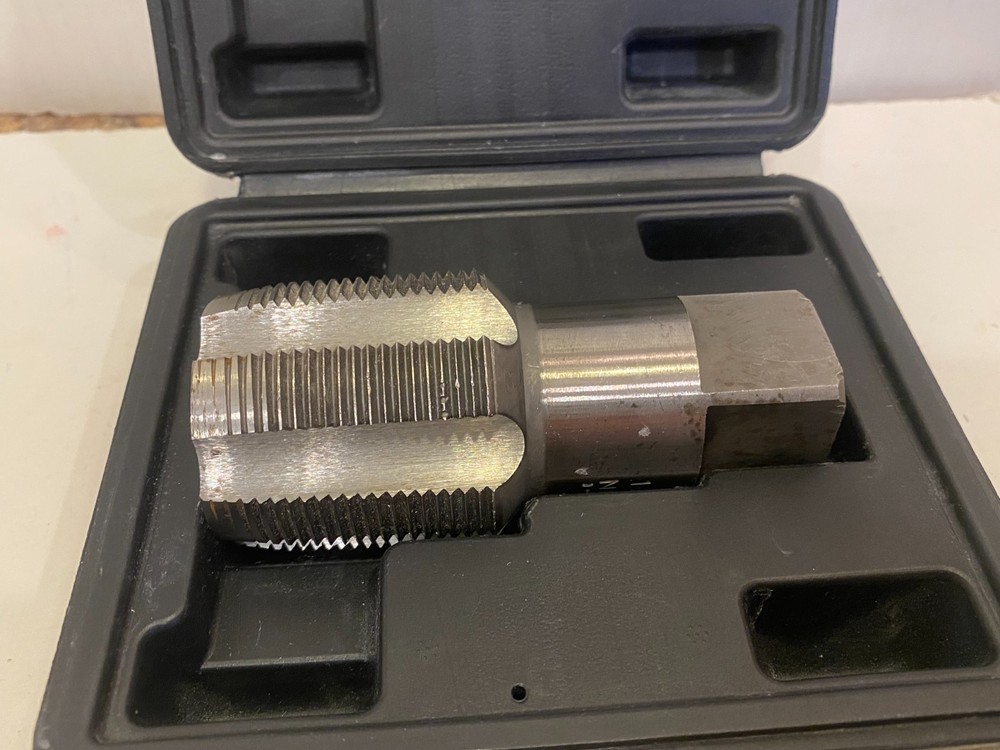 1-1/2 In. Deckrkat NPT Pipe Tap 38mm