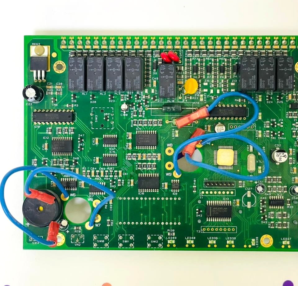 D1035 ISS.13 Printed Circuit Board