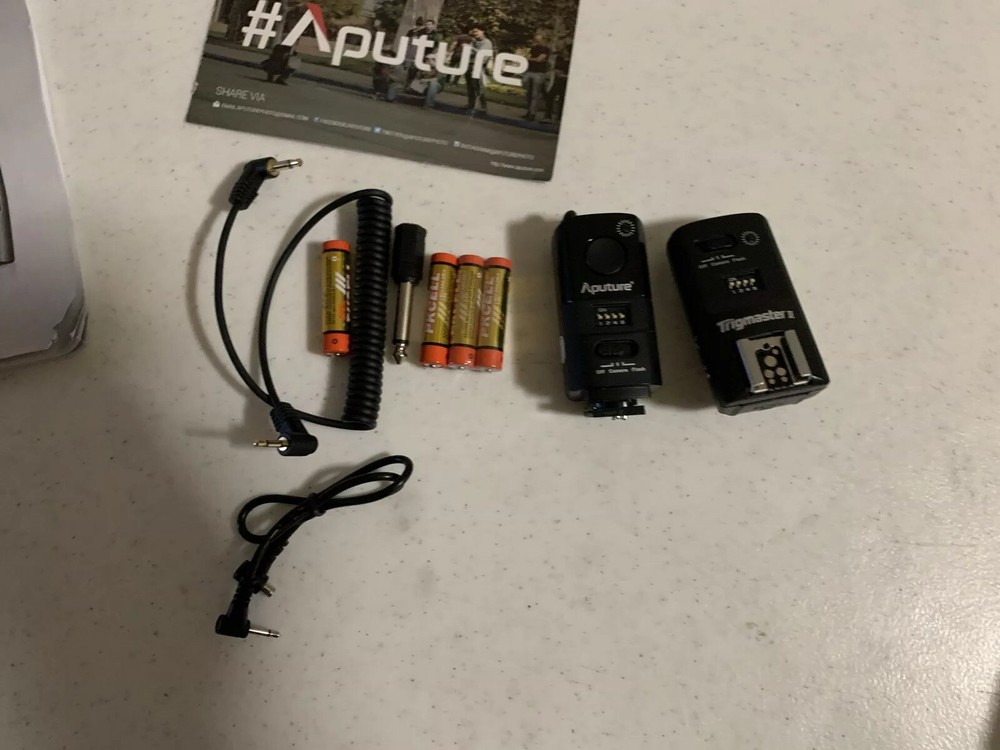 Aputure Trigmaster Plus II 2.4G Transmitter And Receiver
