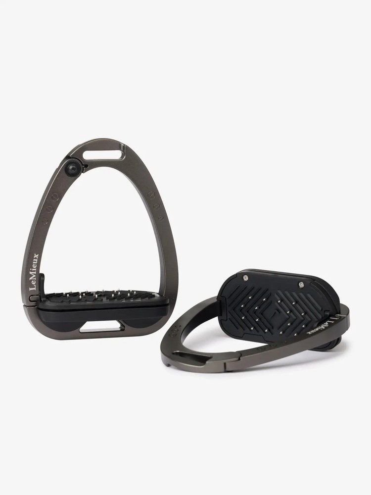LeMieux Vector Control Stirrups - Carbon