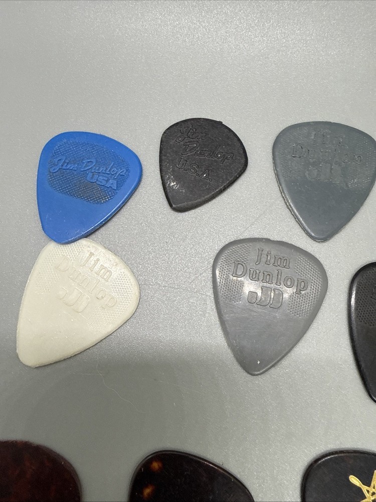 Guitar Pick Lot Kiss Guns Roses Britny Fox Gibson Dunlop Pickboy Gene Simmons