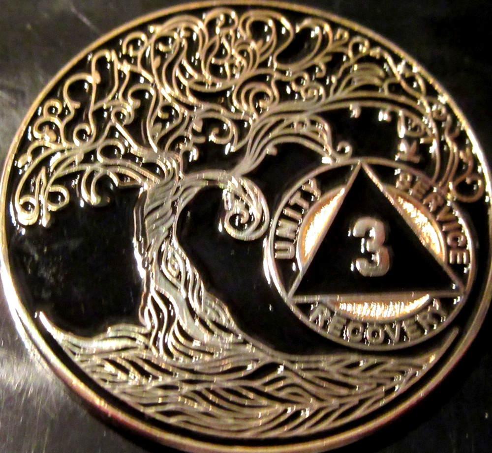 Tree Black Alcoholics Anonymous 3 year AA Medallion Coin Token chip