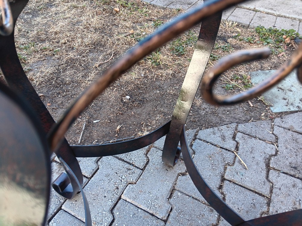 cast iron outdoor table base vintage