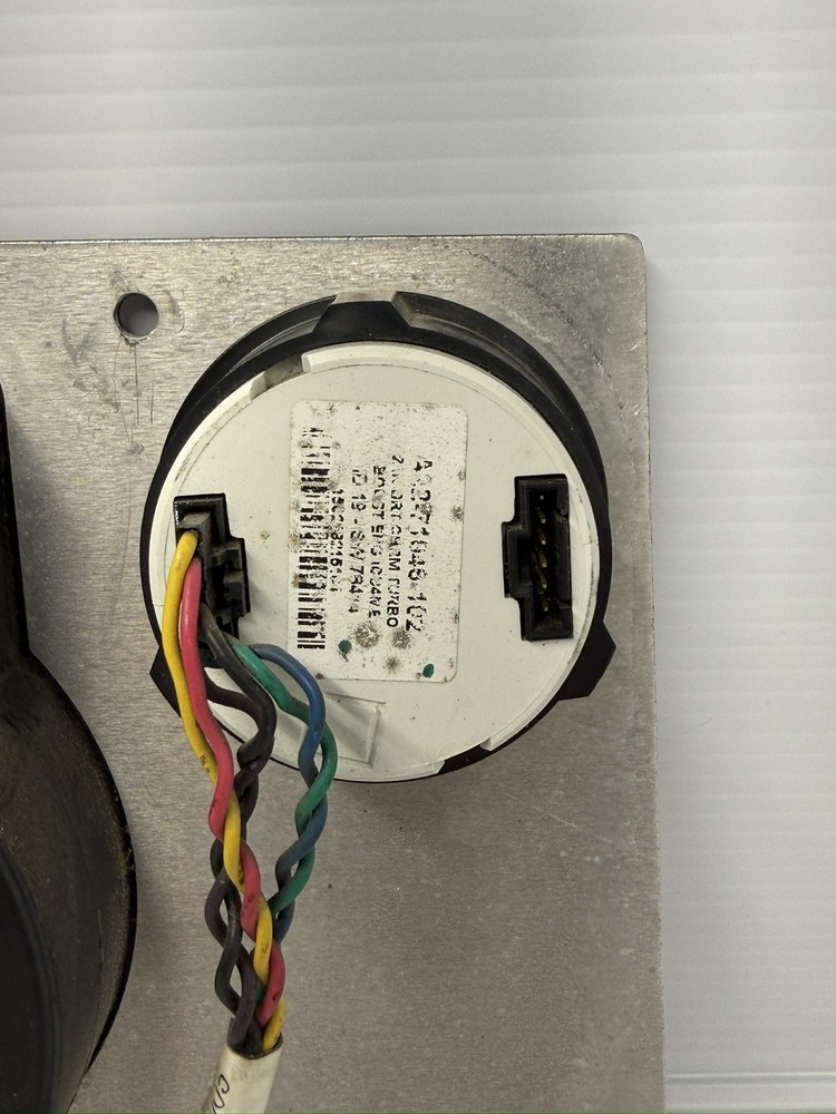 2014-2016 Freightliner CASCADIA Speedometer Instrument Cluster - Used