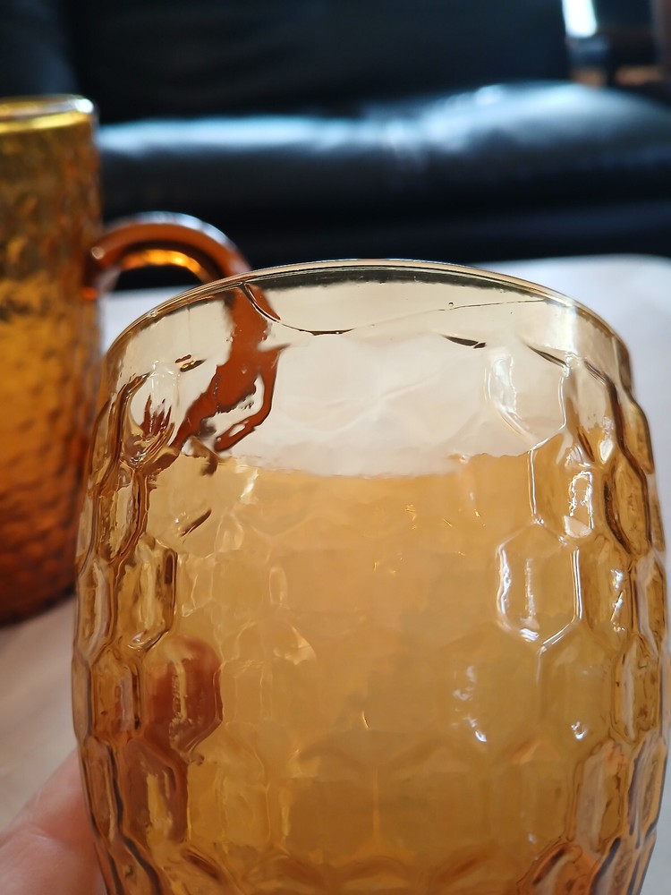 VTG lass Ware Applied Handle Pitcher 2 Goblets Honey Gold w/ Honey Comb Pattern
