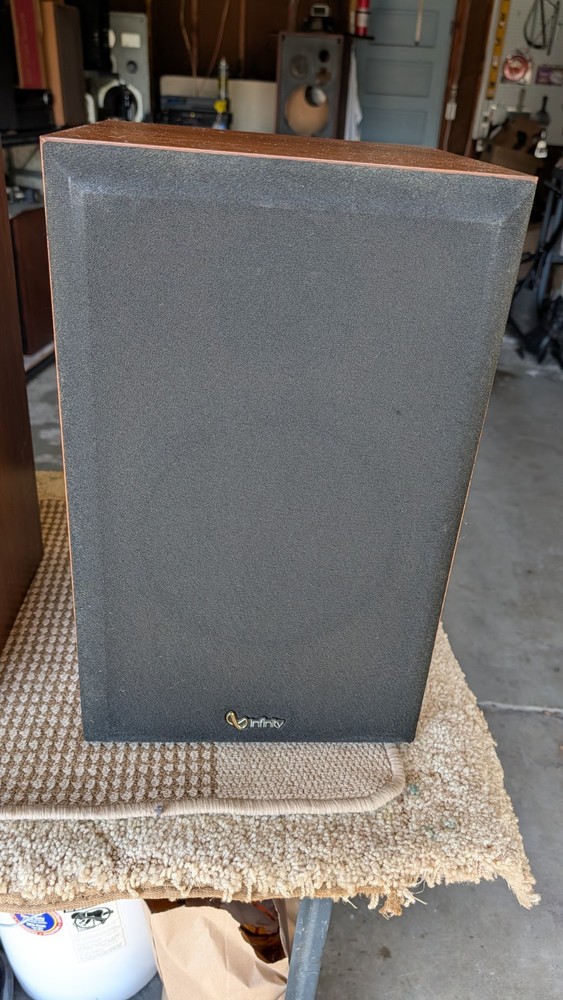 Infinity SM 82 High Efficiency Speakers