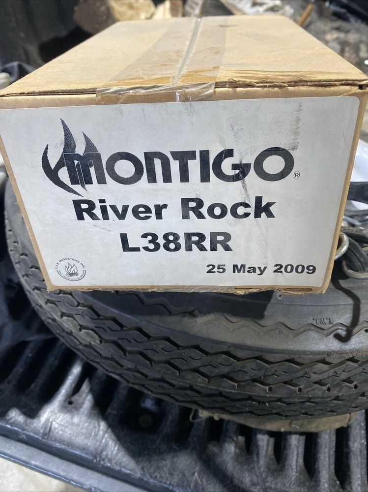 Gas fireplace rocks