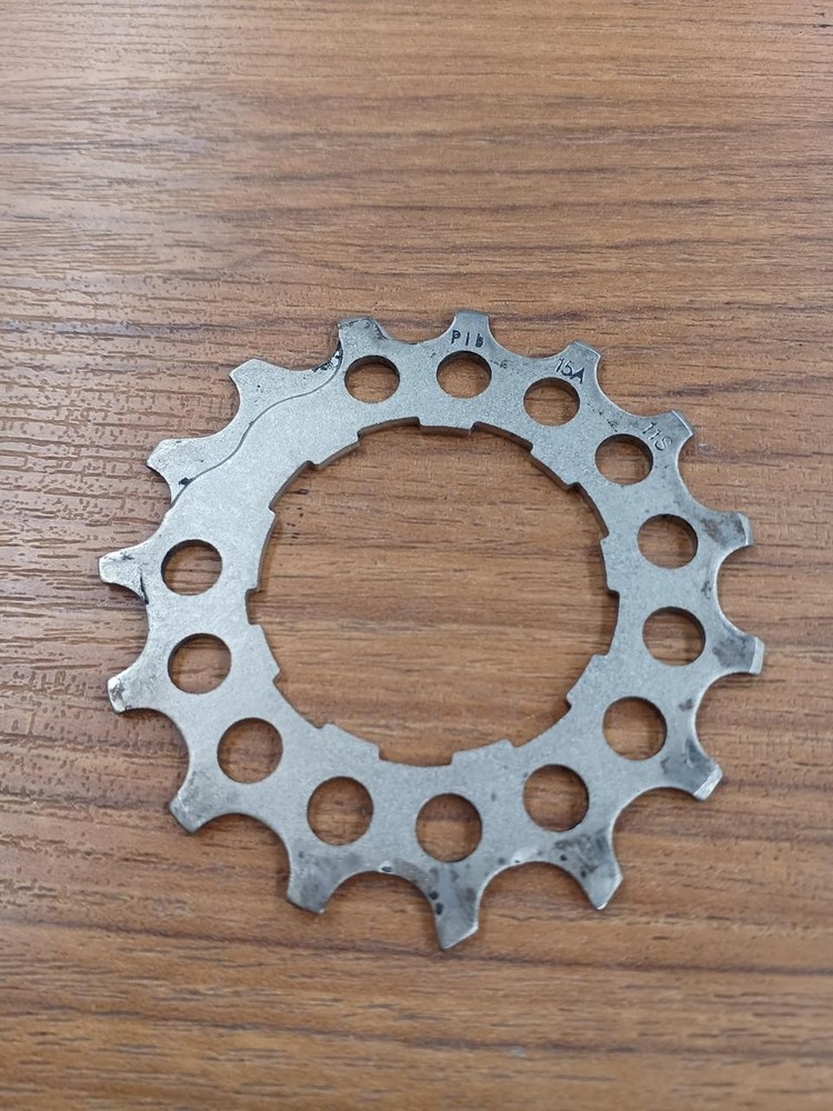 CS-R8000 Sprocket