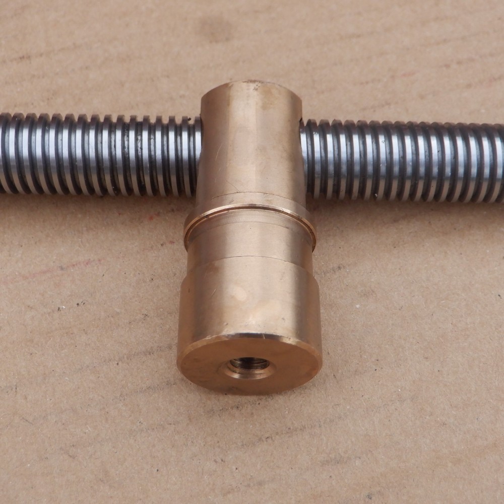 HARRISON M390, COMPOUND SLIDE METRIC SCREW & NUT