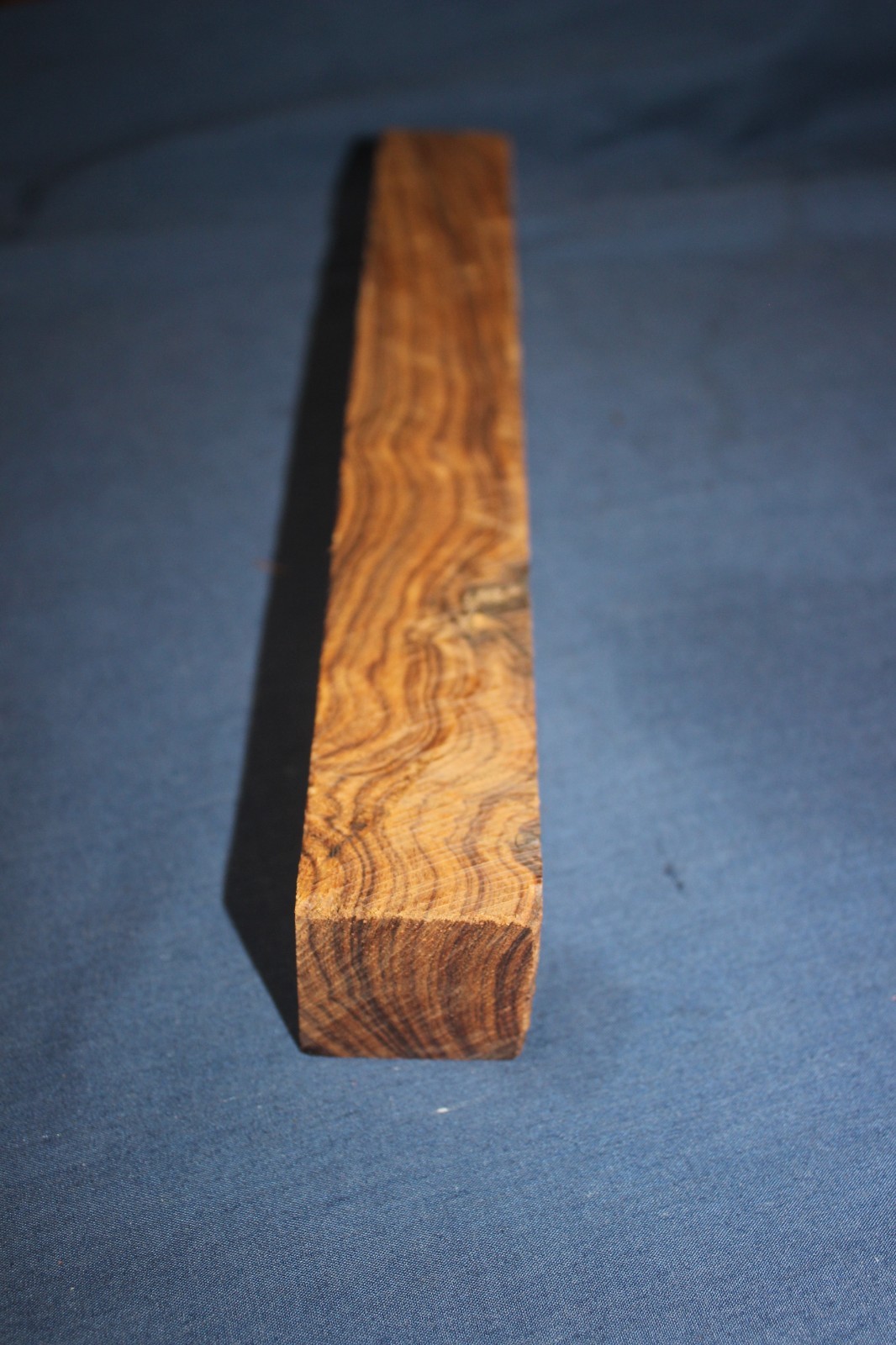 Arizona Desert Ironwood DUCK CALL 1.51" x 1.52" x 12" #D975