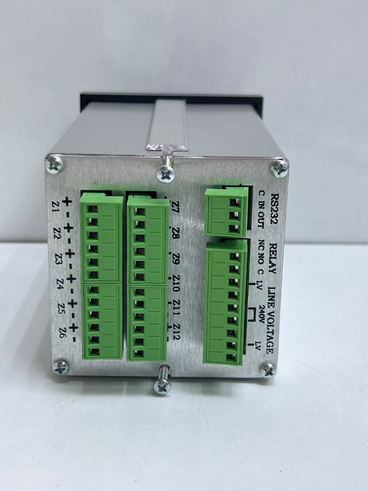 OMEGA CN606RTD3 TEMPERATURE CONTROLLER
