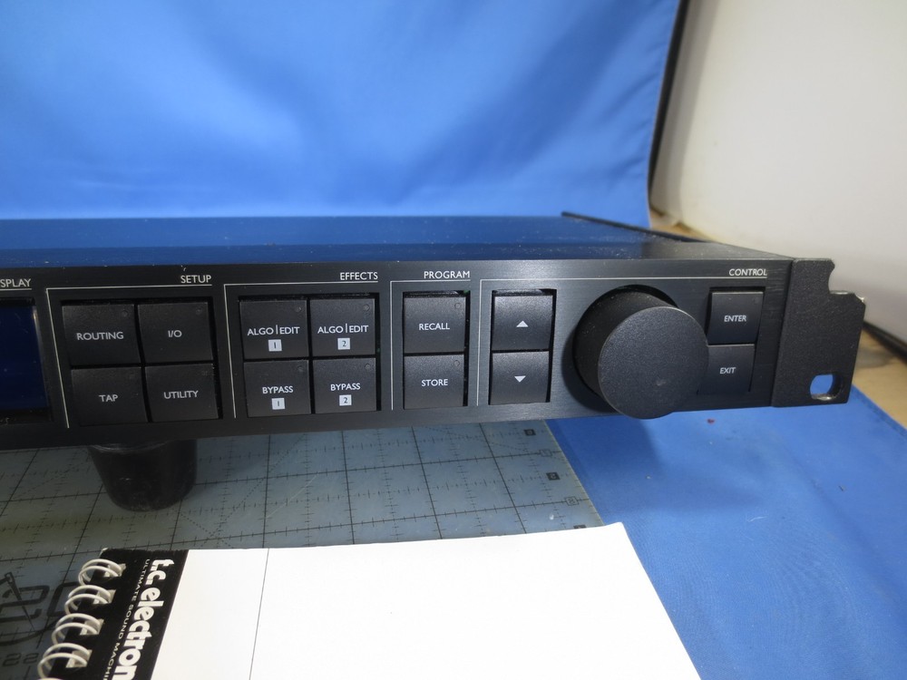 TC Electronic M-One XL Dual Engine Multi-Effects Processor W/ Manual & AC cord.