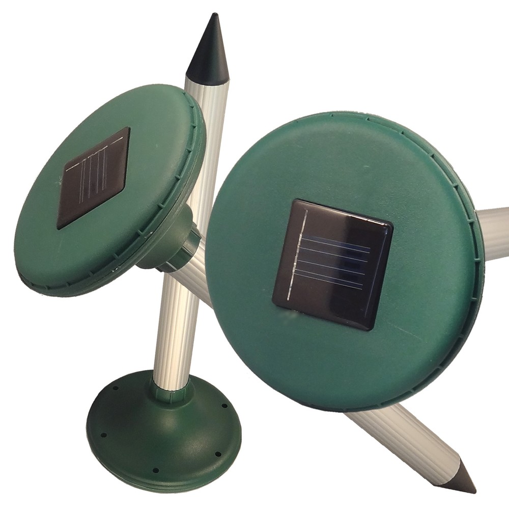 Useful Solar Power Ultrasonic Gopher Mole Mouse Pest Repeller Garden Yard