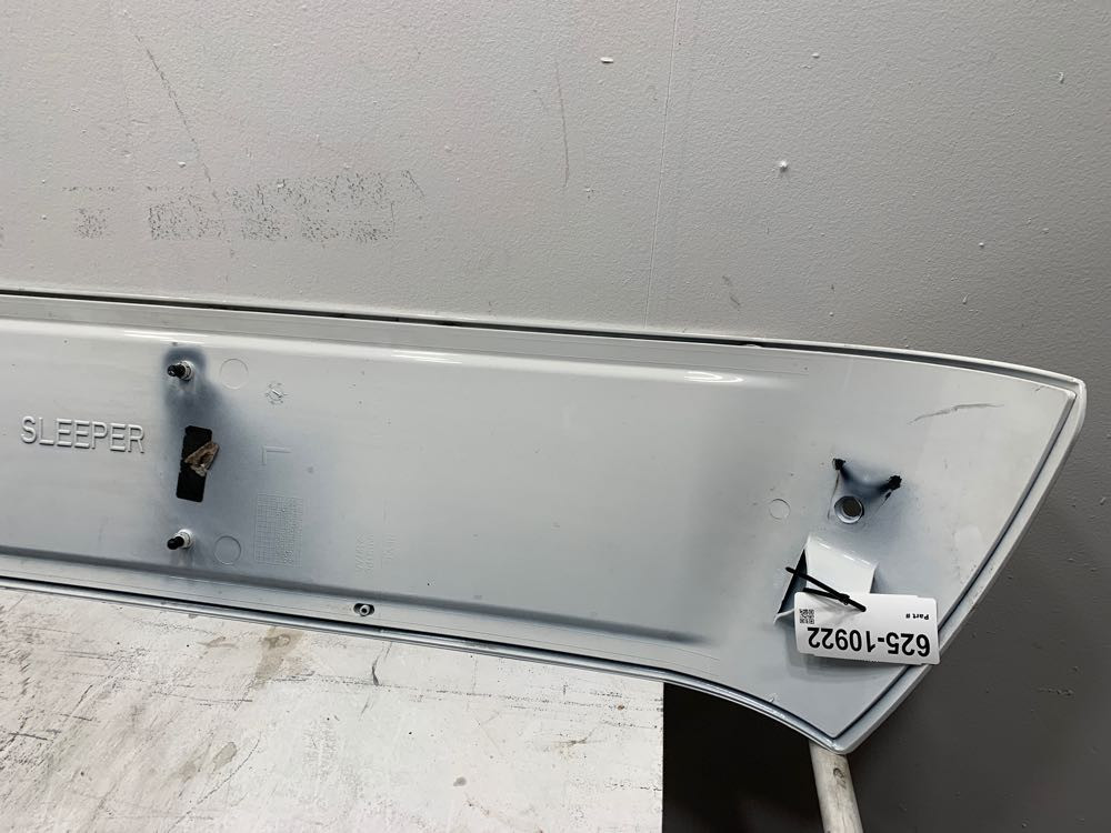 2017 Peterbilt 579 Cab Extension (625-10922)