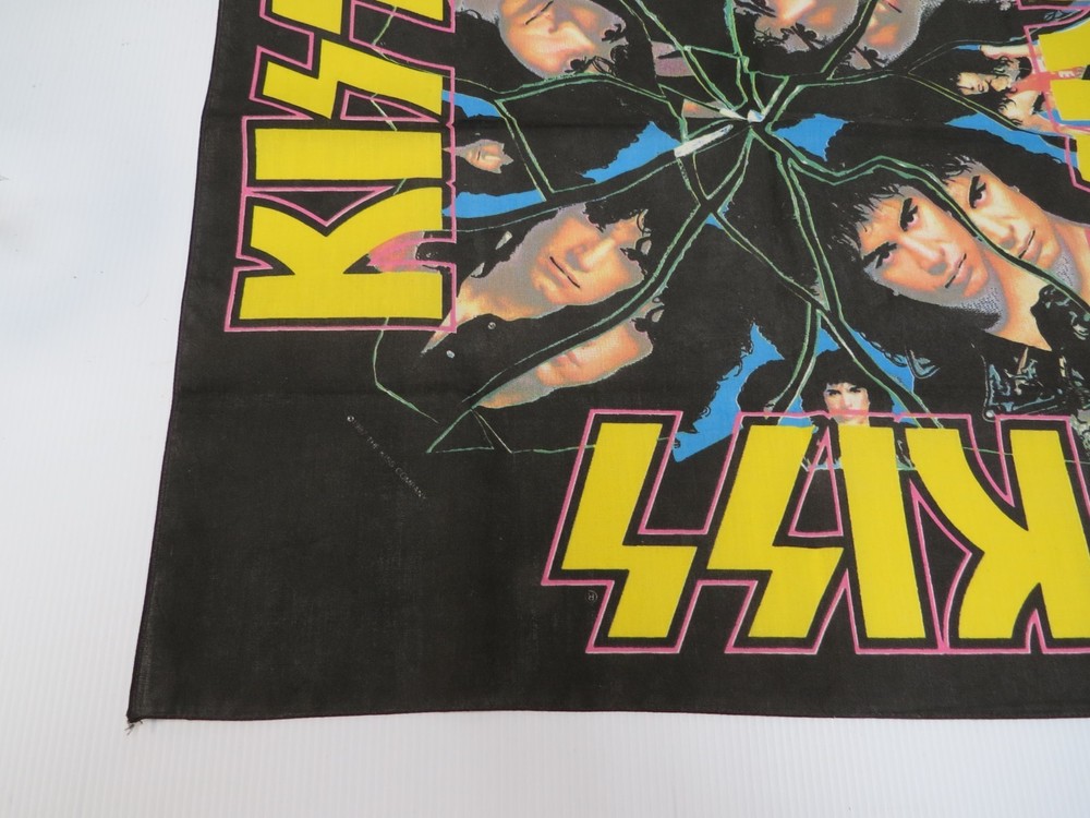 KISS OFFICIAL CRAZY NIGHTS BANDANA 1987