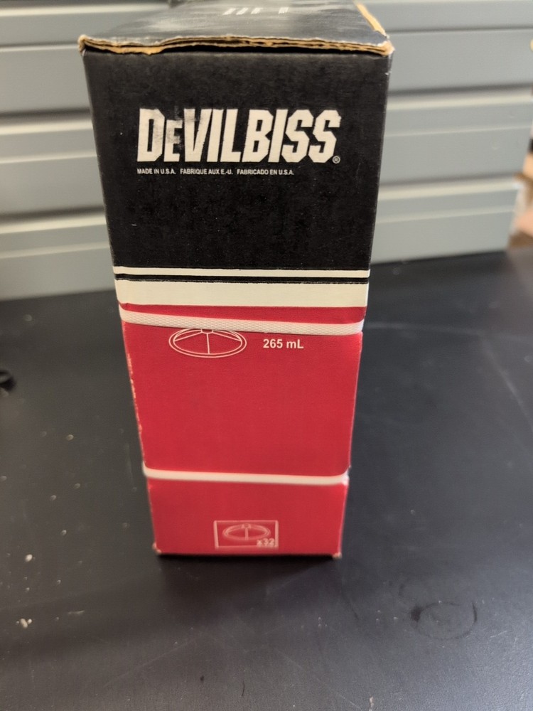 Devilbiss DeKups Gravity Feed 9 oz Disposable Cups and Lids 32 count DPC602