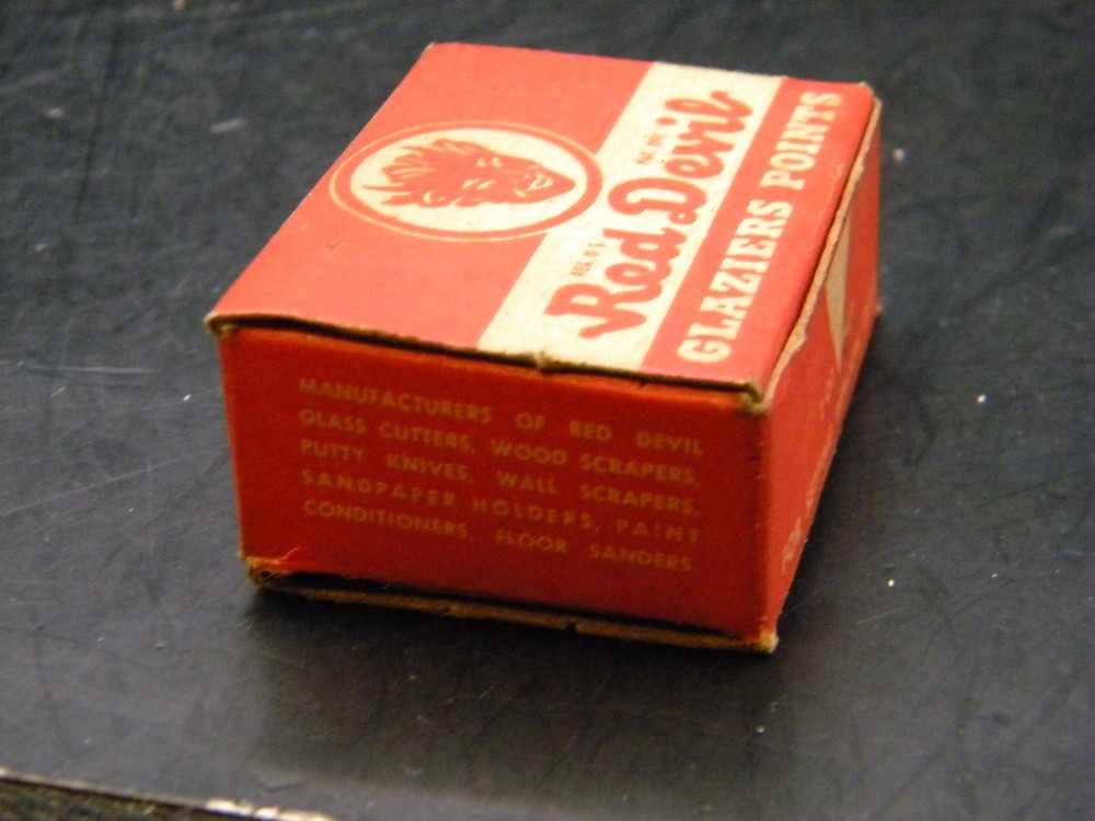 Red Devil Glaziers Points Box Size 4 NJ Vintage FULL
