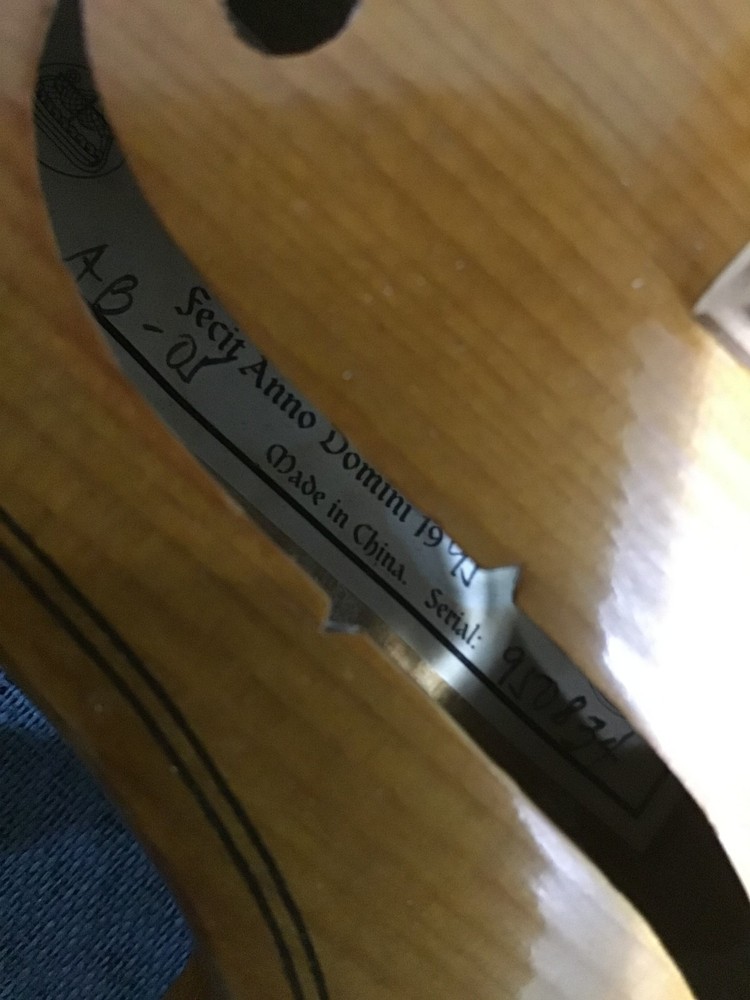 ANTON BRETON MODEL AB-05 4/4 VIOLIN WITH HARD SHELL CASE