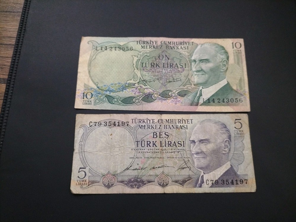 Turkey 2 Different Banknotes 1950s+1960s